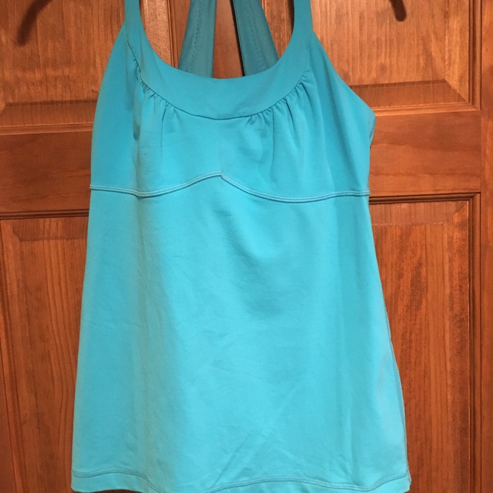 Lululemon workout tank